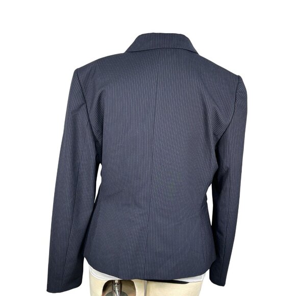 Tahari Arthur S. Levine Navy Pinstripe Blazer Size 10 - Picture 3 of 10
